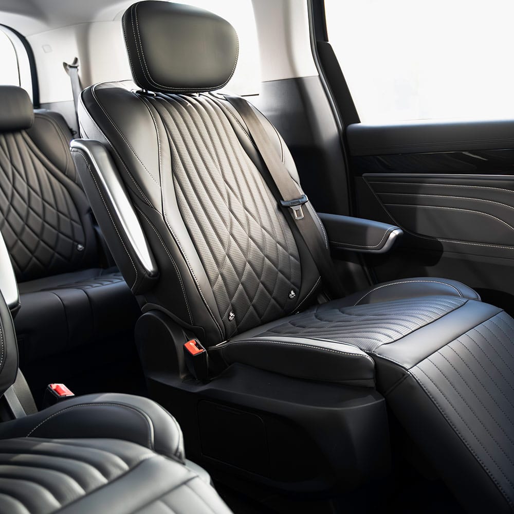 G50 Plus — Infotainment Screen