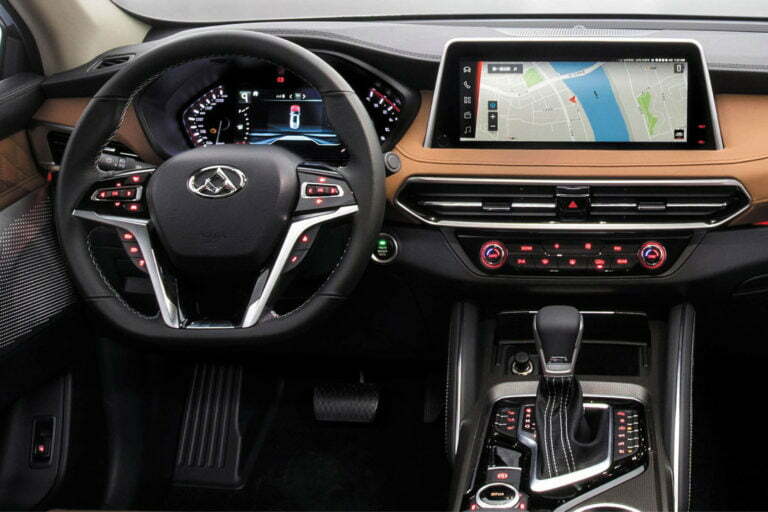 Steering Excellence in the Luxury Class